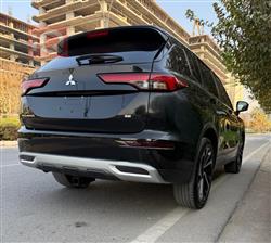 میتسوبیشی ئاوتلاندەر